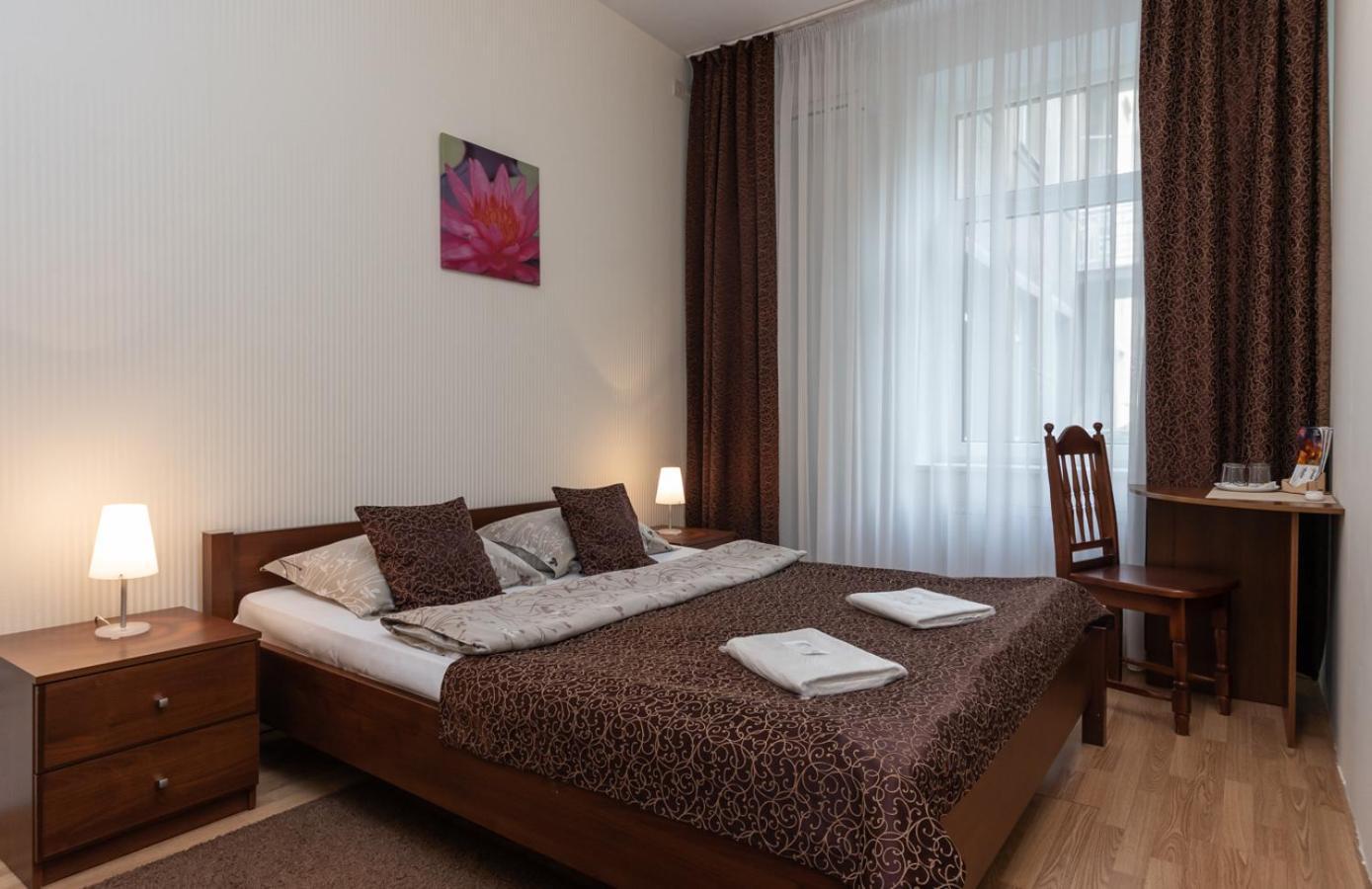 Mini-Hotel Guest Residence Kiev Buitenkant foto