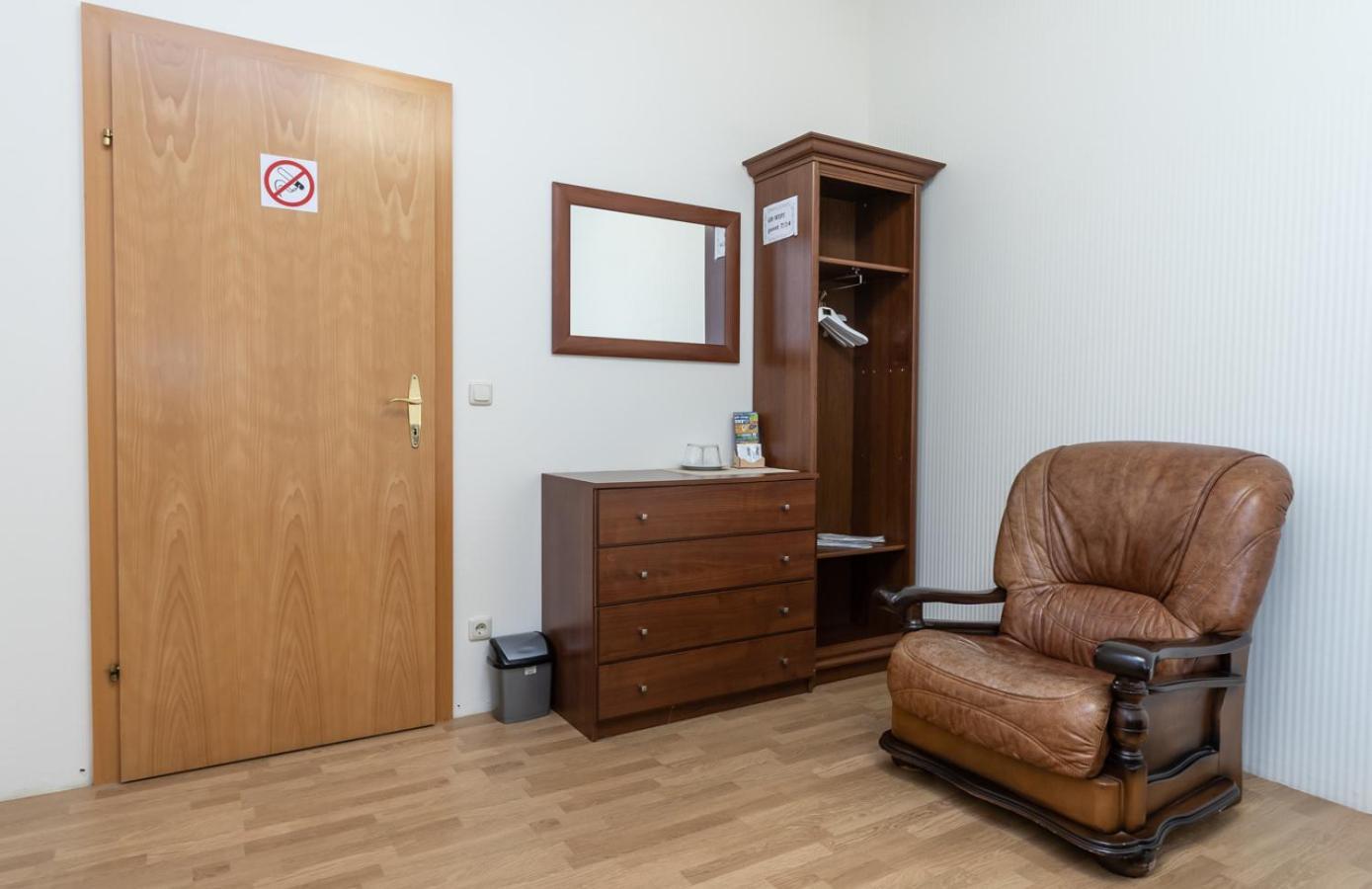 Mini-Hotel Guest Residence Kiev Buitenkant foto
