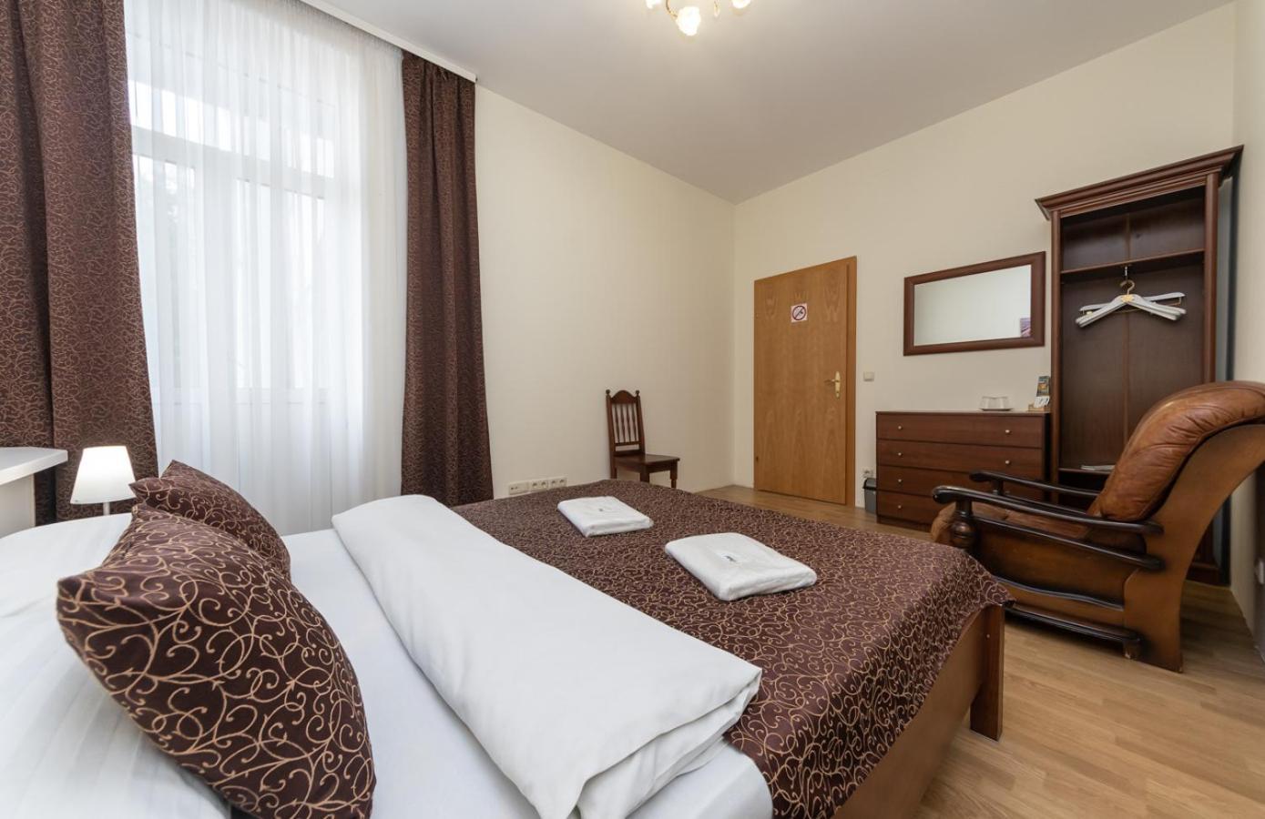 Mini-Hotel Guest Residence Kiev Buitenkant foto
